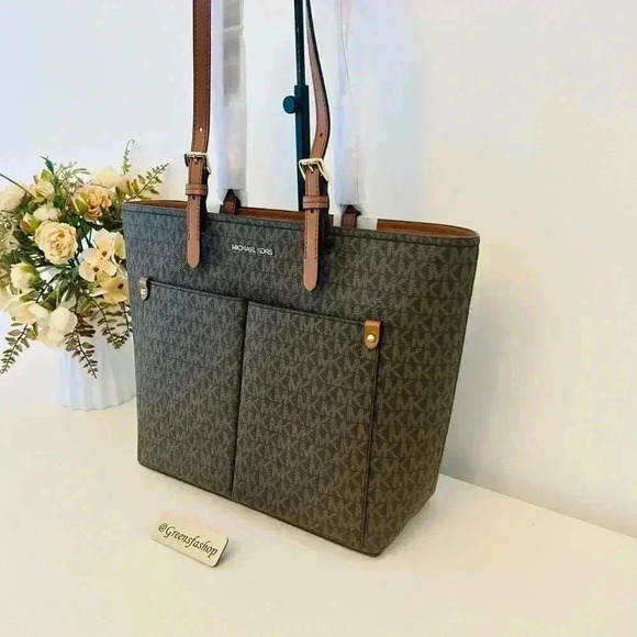 Michael Kors Jet Set Travel Tote Double Pocket Brown Signature MK - Picture 2 of 10